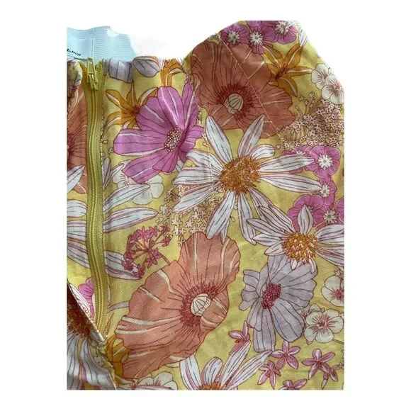 H&M Floral Print Linen Blend Shorts Elastic Waist Size 8. - Picture 2 of 5